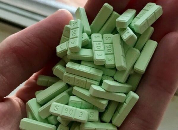 S 90 3 Pill xanax 2mg